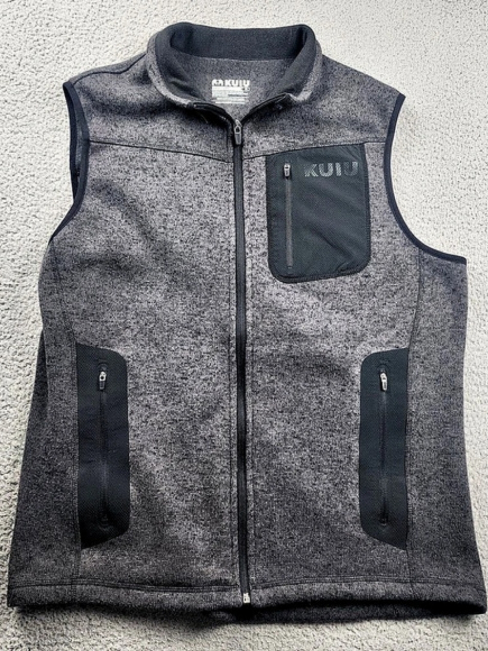 KUIU Base Camp Fleece Vest in Gray & Black XL Like New